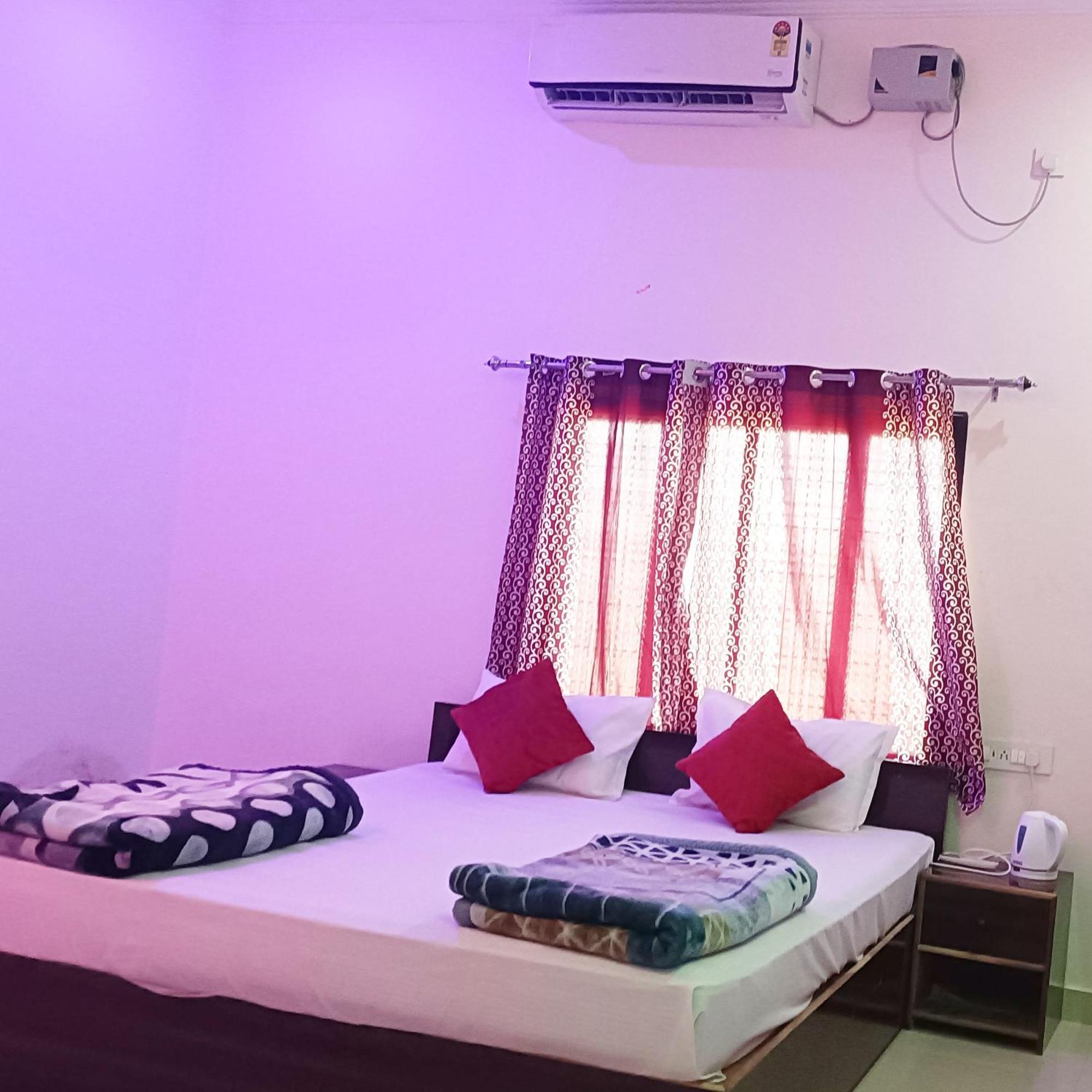 The Mountain View Homestay Khajuraho