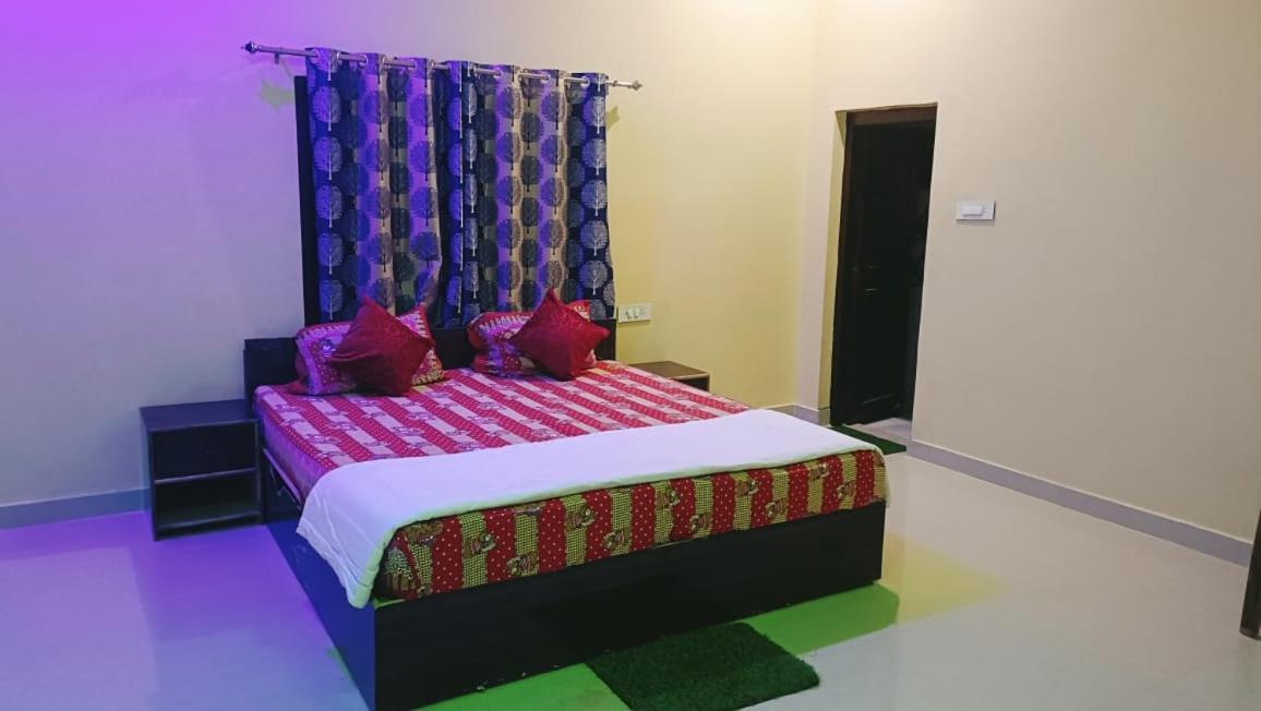 The Mountain View Homestay *
